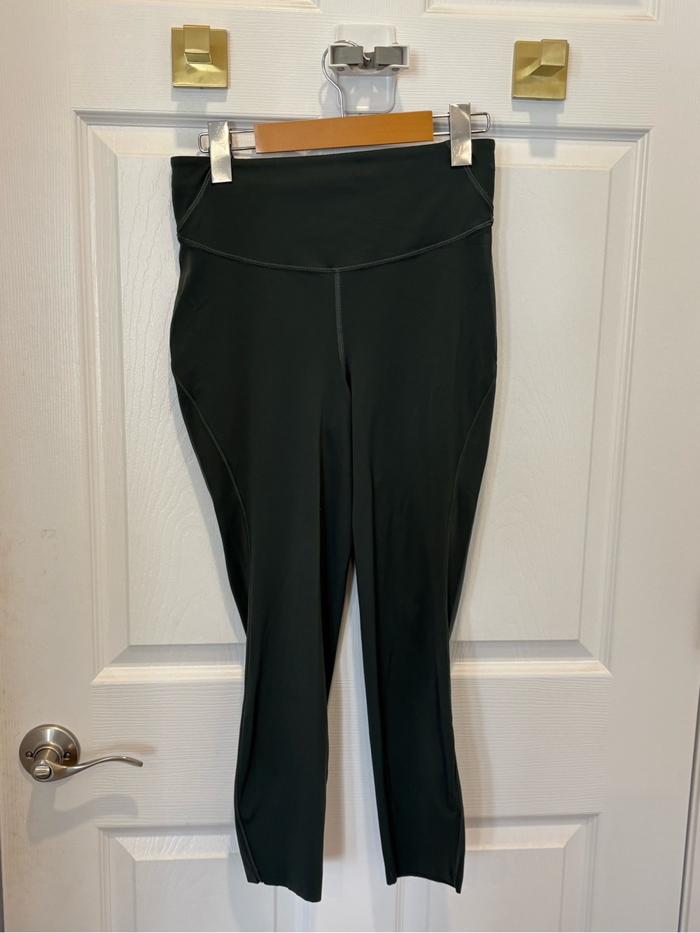 Lululemon High-Rise Performance Leggings in Dark Green -#1363
